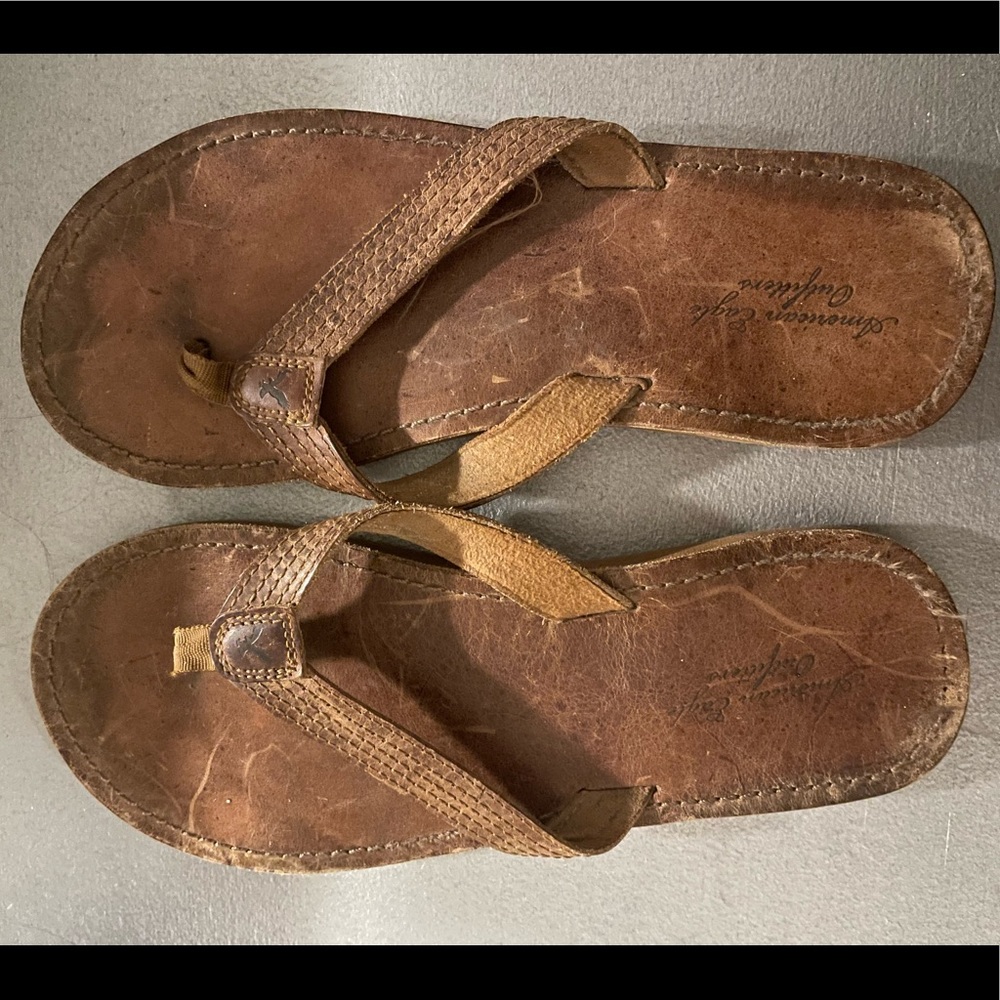 American Eagle sandals - Picture 1 of 4